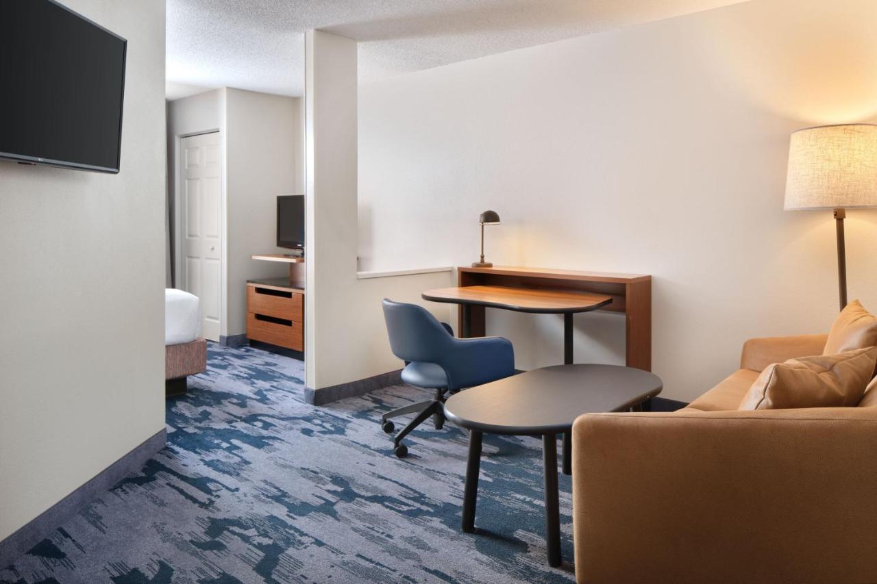 Fairfield Inn & Suites By Marriott Джексонвилл Экстерьер фото